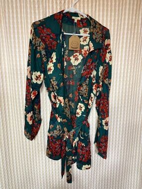 Green Floral open front Blouse with Cream & Red Flowers